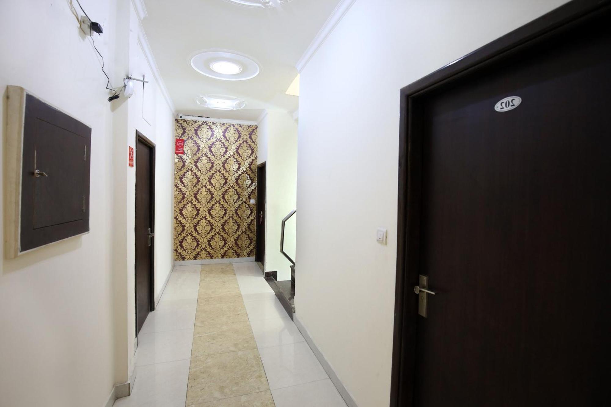 Hotel O Rich Inn Amritsar Esterno foto